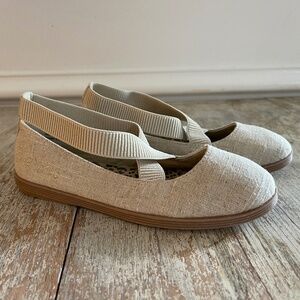 Blowfish Malibu Linen Ballet Flats Tan Girls Shoes Size 3 Strappy Beach Coastal